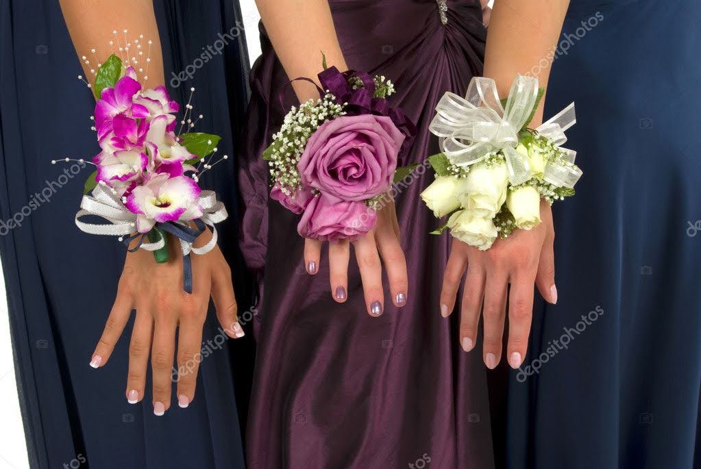 depositphotos_2223015-stock-photo-corsages